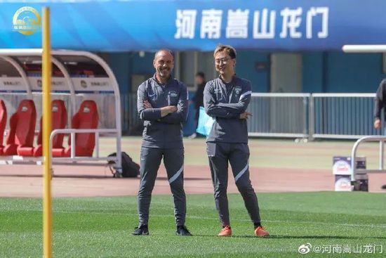 CCTV6 VIP影院 全部 电影 电视剧 影人 视频 图片 新闻 更新时间 所有 1小时内 今日内 1周内 1个月内 从资讯频道搜索 结果 47603 条 苍井优山里亮太开始共同生活 选50多年建筑做新居 2019-08-06 据日本媒体爆料，今年六月份，谐星山里亮太与女星苍井优宣布结婚，6月5日他们在东京举行结婚见面会，当时两人并没有生活在一起，见面会之后两人的新婚状态很神秘，不过日前他们总算搬新家同居，在有50年历史的 桐山涟加盟《笑傲昙天》 饰风魔族首领搭福士苍汰 2016-08-25 因《假面骑士W》而获得瞩目的演员桐山涟将加盟由福士苍汰主演的人气漫画真人版电影《笑傲昙天》，在片中其饰演与主人公阴天火率领的阴家三兄弟共同生活的好友金城白子，同时片中造型也一并曝光。